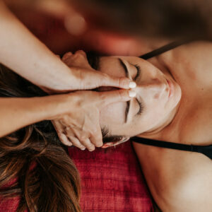 Massage ayurvédique crânien